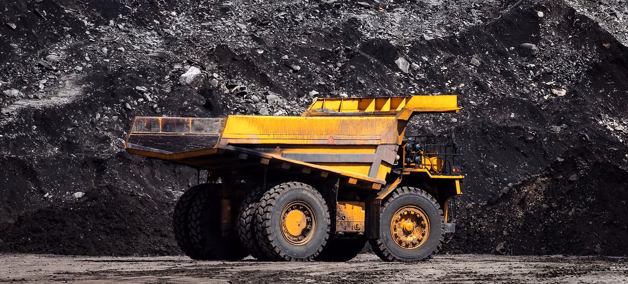 Teleoperated mining machine monitored by Voysys software